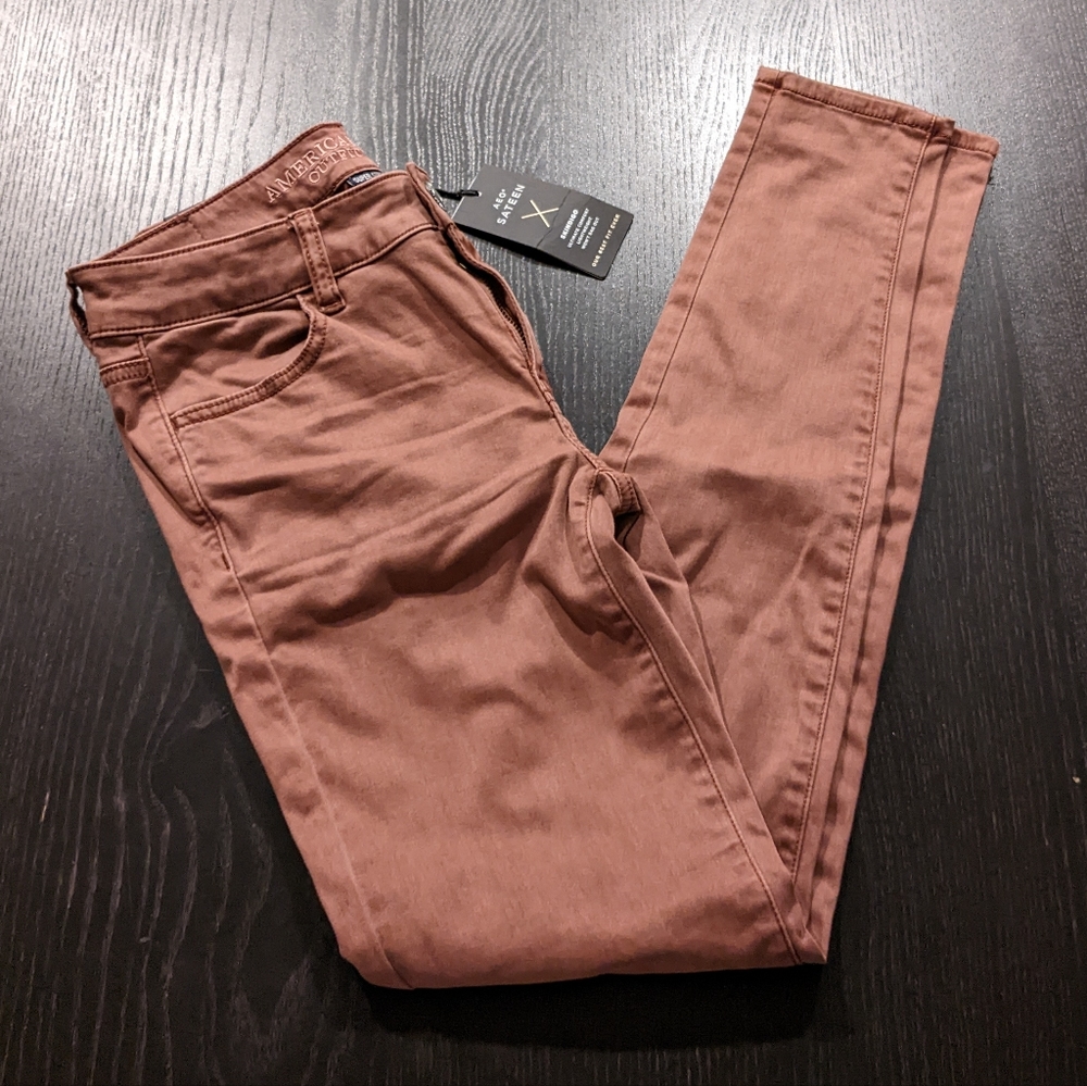 NWT AEO Sz 4 Rose gold Sateen Jegging stretch jeans American Eagle Outfitters